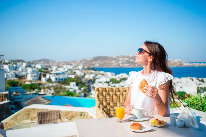 Can you obtain Greek citizenship through investment?